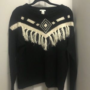 Black and white tassel forever 21 sweater